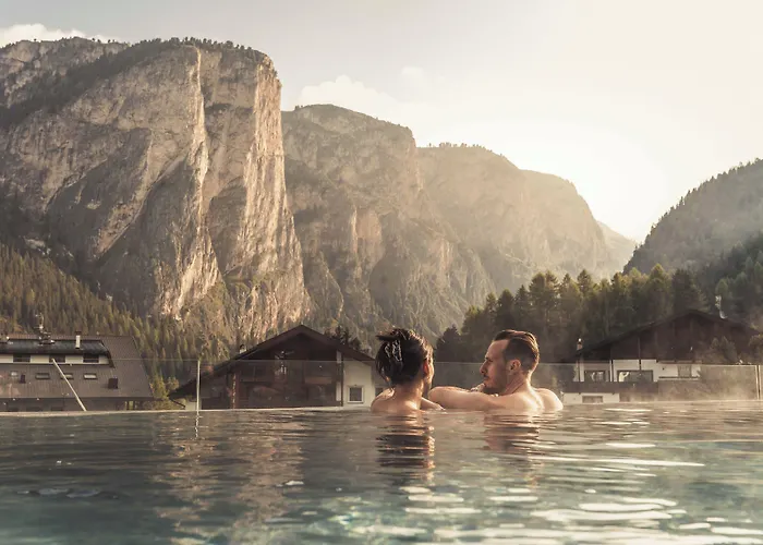 Hotel Continental Dolomites Selva di Val Gardena